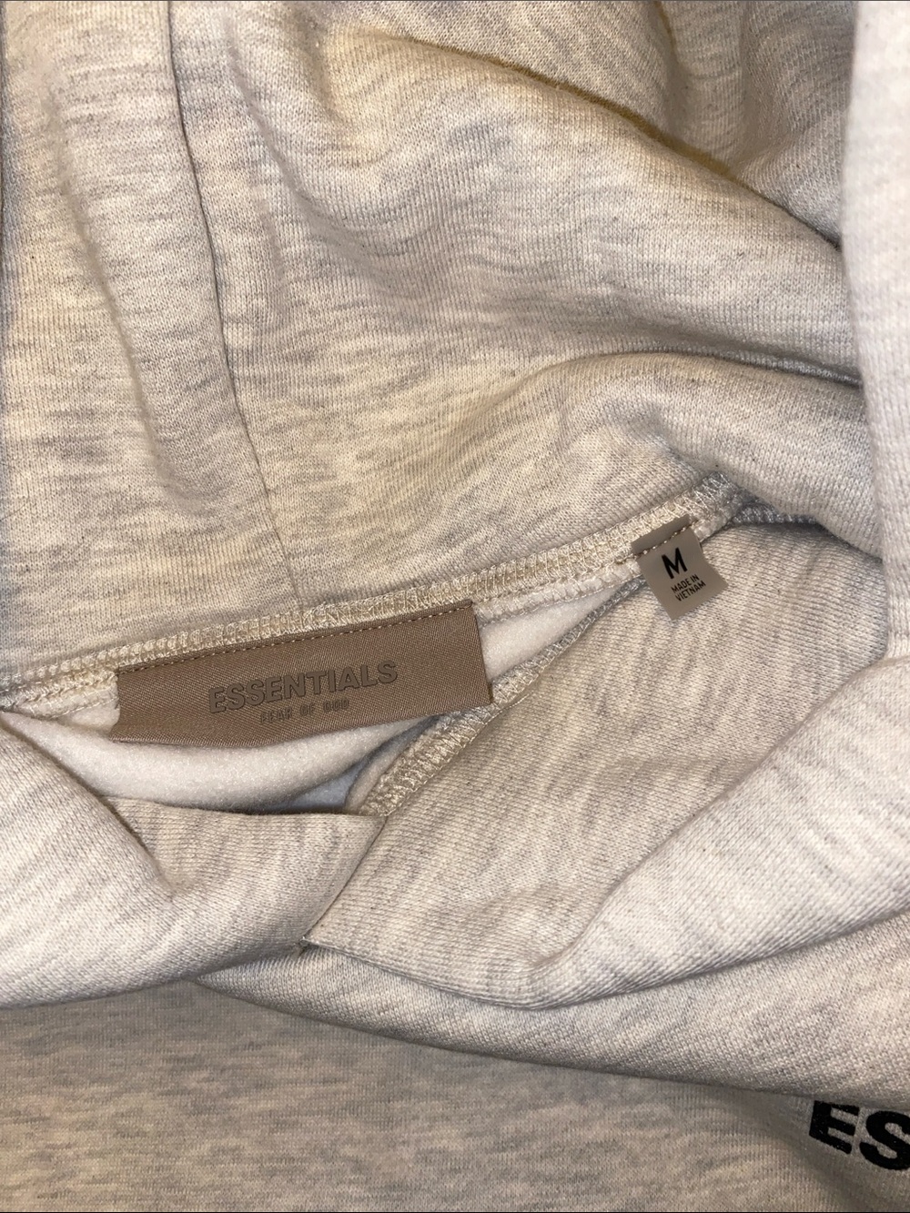 🆕 Fear of Gods Essentials Hoodie Light Oatmeal Hooded Sweatshirt - Picture 4 of 10